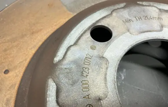 Mercedes-Benz GLC X253 C253 Rear brake disc A0004230712