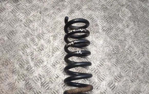 Mercedes-Benz C W204 Rear coil spring