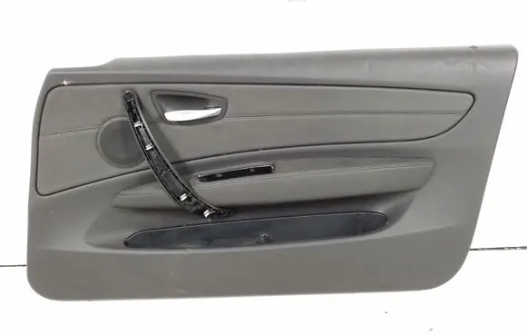 BMW 1 E82 E88 Front door card panel trim