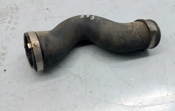 Volkswagen Jetta VI Intercooler hose/pipe 1K0145332 1K0145332AT