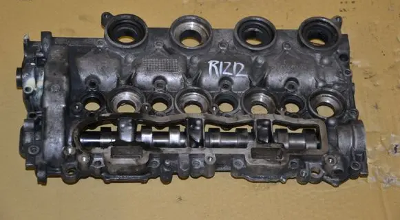 Peugeot 307 Other cylinder head part 964499680