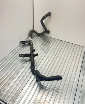 BMW 1 E81 E87 Engine coolant pipe/hose 7548239