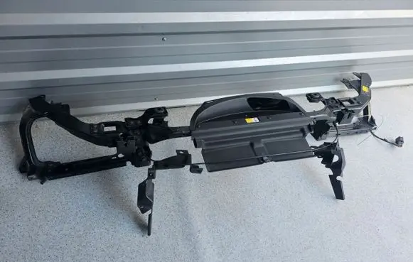 Jaguar XE Top upper radiator support slam panel 