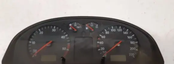Volkswagen PASSAT B5 Speedometer (instrument cluster) 3B0919881N