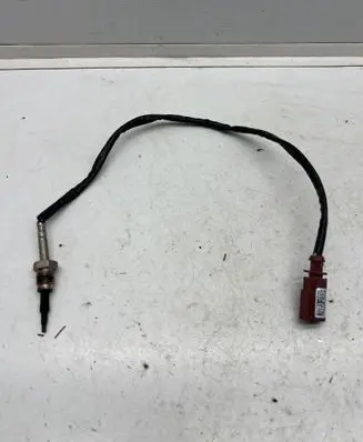 Audi A4 S4 B9 Exhaust gas temperature sensor 8W0906088B