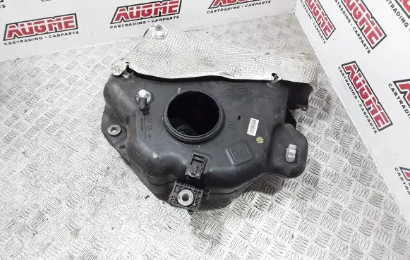 Audi Q5 SQ5 AdBlue liquid reservoir 8R0131977 4634701