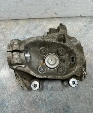BMW i3 Front wheel hub 6852159 31216852159