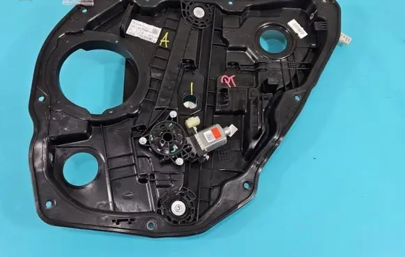 KIA Ceed Rear door window regulator with motor 83460-J7000 IMPRK1406075