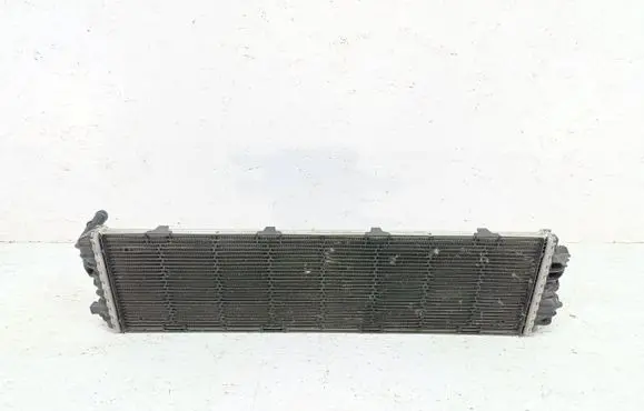 Ford Focus Intercooler radiator JX618D048BD