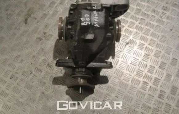 BMW X1 E84 Rear differential 7568032