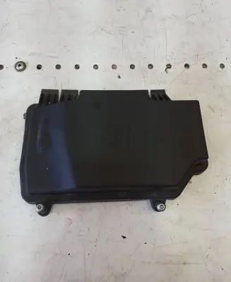 Mercedes-Benz C W205 Fuse box set A2055402428