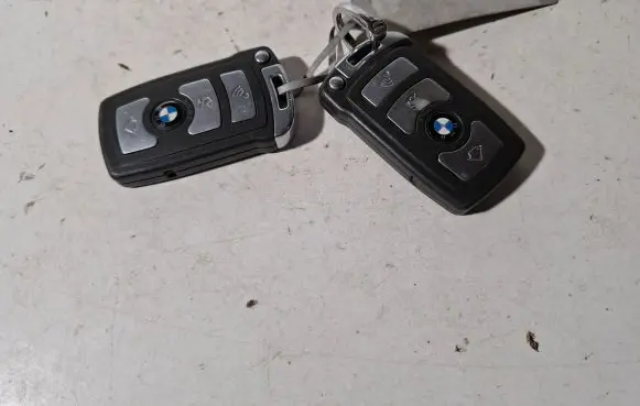 BMW 7 E65 E66 Ignition key/card 