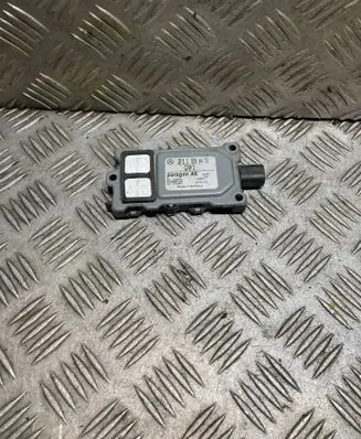 Mercedes-Benz E W211 Air quality sensor 2118300472 A2118300472