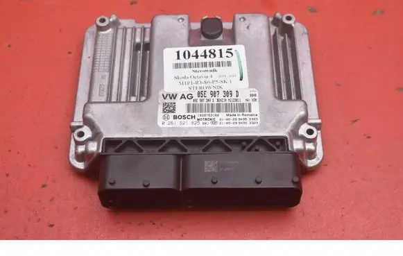 Skoda Octavia 985 Engine control unit/module ECU 05E907309D