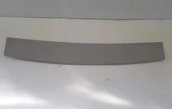 Ford Focus Bottom trim 