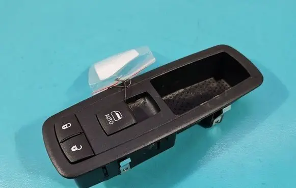 Jeep Grand Cherokee Electric window control switch 68290692AB IMPRK1591684