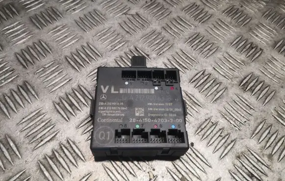 Mercedes-Benz C W204 Door control unit/module 2129006318 A2129006318
