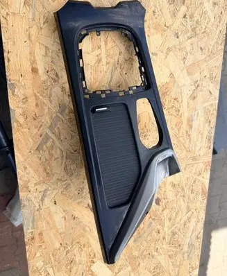 Hyundai i40 Center console decorative trim 846033Z440 846703Z900 846513Z000