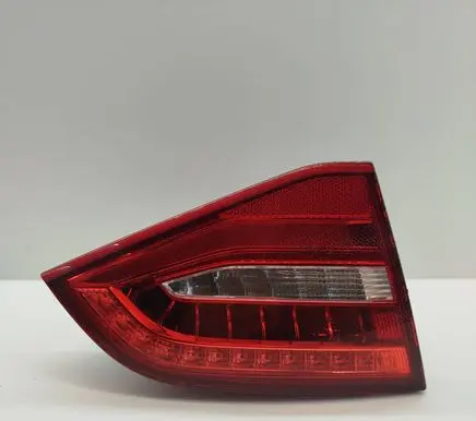 Audi A4 S4 B8 8K Tailgate rear/tail lights 8K9945093E