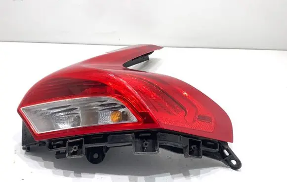 Volvo V40 Rear/tail lights 31395845