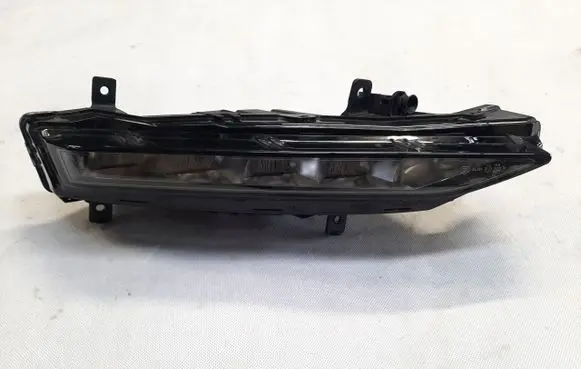 Skoda Superb B8 (3V) LED Daytime headlight 3V0941699B