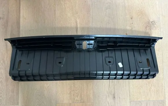BMW 1 F20 F21 Other trunk/boot trim element 30E00817