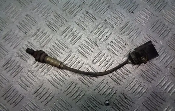 Volkswagen Polo IV 9N3 Lambda probe sensor 03C906262
