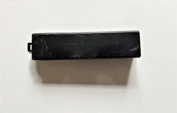 Nissan Leaf I (ZE0) Fuse box cover 243823NA0C 3NA0C