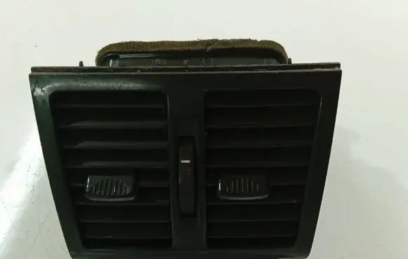 Opel Zafira B Dash center air vent grill 1000742