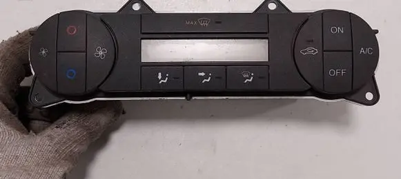 Ford Mondeo Mk III Climate control unit CD132MAN 3S7T19980AH WPPA05992