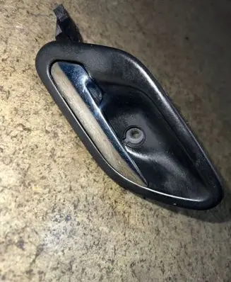 BMW 5 E39 Front door interior handle 8125513