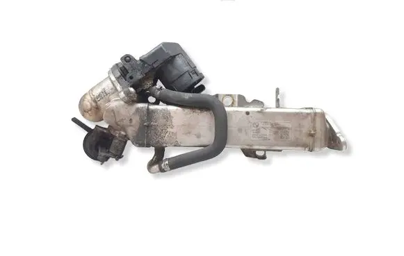 BMW 3 E90 E91 EGR valve cooler 7810751