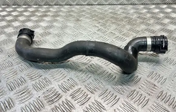 BMW 2 F45 Engine coolant pipe/hose 7645521