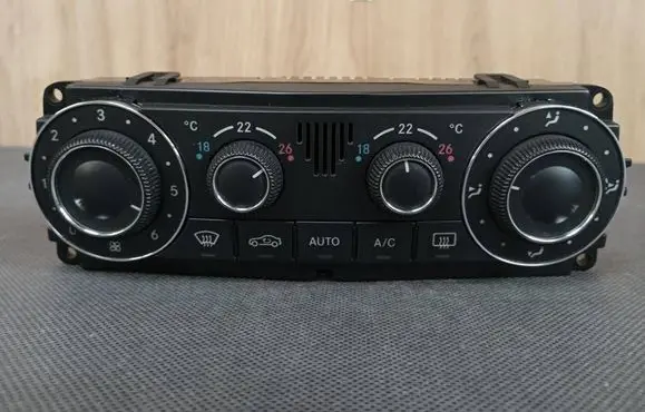 Mercedes-Benz CLK A209 C209 Climate control unit A2038304085 2038304085