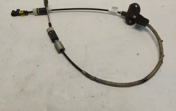 Volvo XC90 Gear shift cable linkage 31325795-JLK01