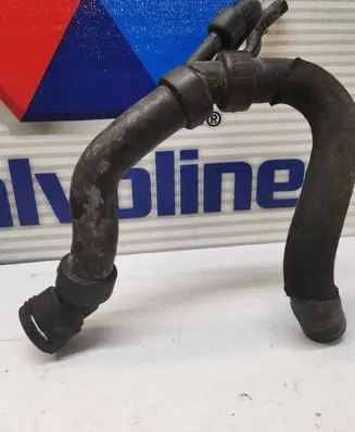 Audi A6 S6 C5 4B Engine coolant pipe/hose 4B0121101T 27112860