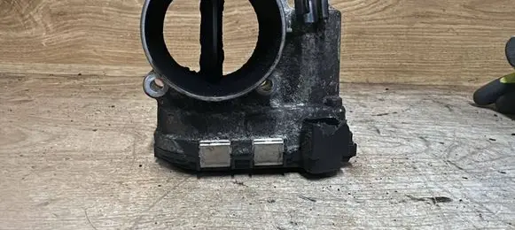 Volvo XC70 Throttle valve 31216665 0280750520