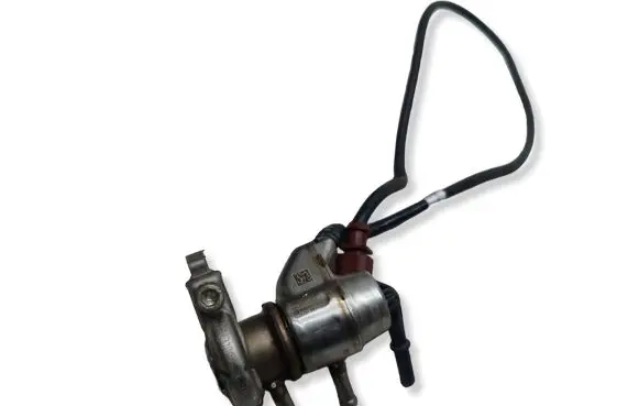 Audi A4 S4 B9 AdBlue injector 044402502303 030715041147 04L131113J