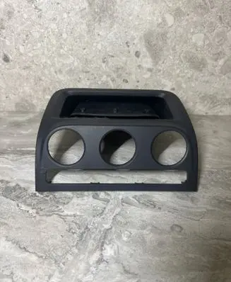 Volkswagen Tiguan Climate control/heater control trim 5M0819422