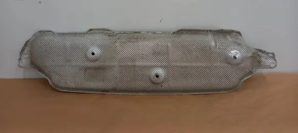Porsche Cayenne (9Y0 9Y3) Heat shield in engine bay 4MP825711