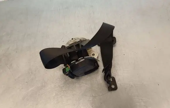 BMW X1 F48 F49 Rear seatbelt 34212591A 26022016