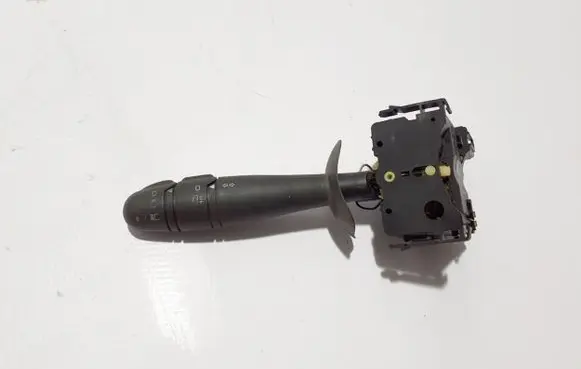 Renault Trafic II (X83) Indicator stalk 8200070266