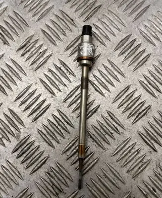 Opel Insignia A Glow plug 55590467