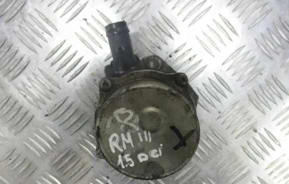 Renault Megane III Vacuum pump 8201005306B