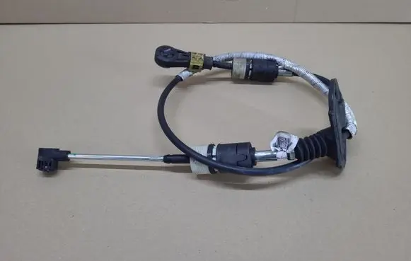 Volvo V40 Gear shift cable linkage 