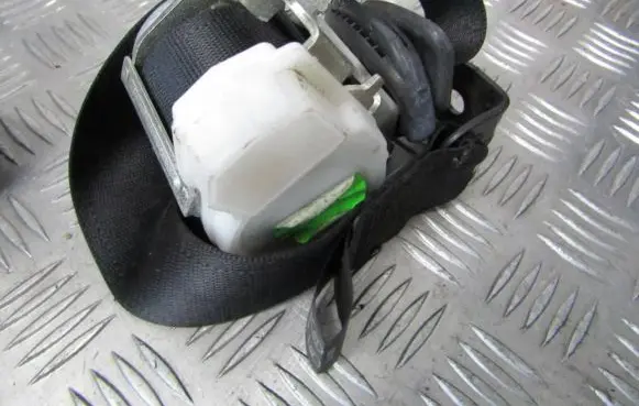 Opel Vectra C Rear seatbelt 13198579N 13199080F