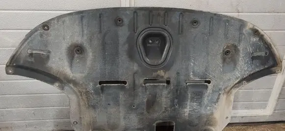KIA Sportage Engine splash shield/under tray