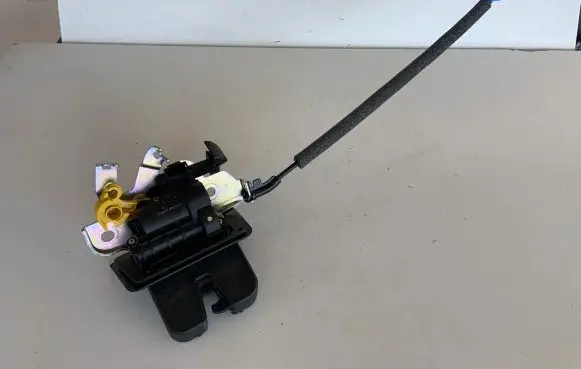 Audi Q7 4M Tailgate/trunk/boot lock/catch/latch 4M0827506D 4M0827520 4M0827535B