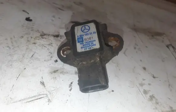 Mercedes-Benz Vito Viano W639 Air pressure sensor A0041533128 MB16244349