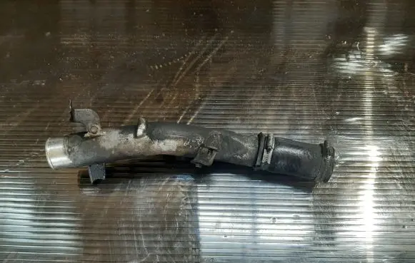 Toyota Avensis T250 Intercooler hose/pipe